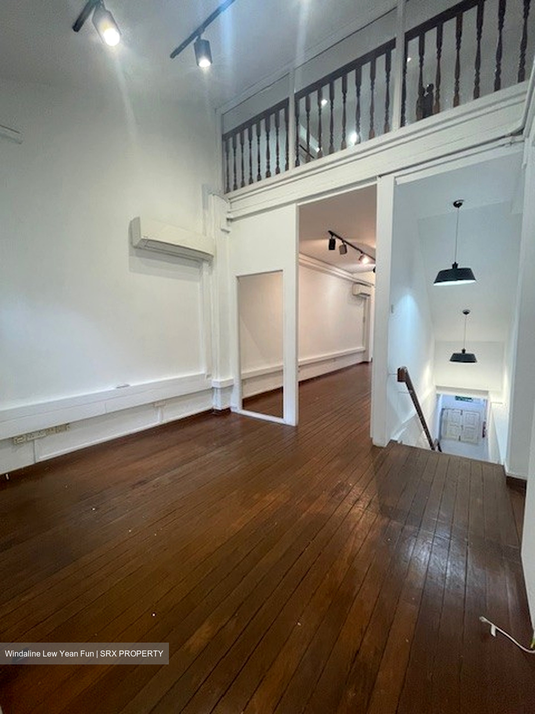 Telok Ayer Conservation Area (D1), Shop House #554630791